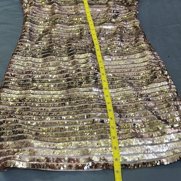 Eliza J Sequins dress size 10 - Picture 15 of 15